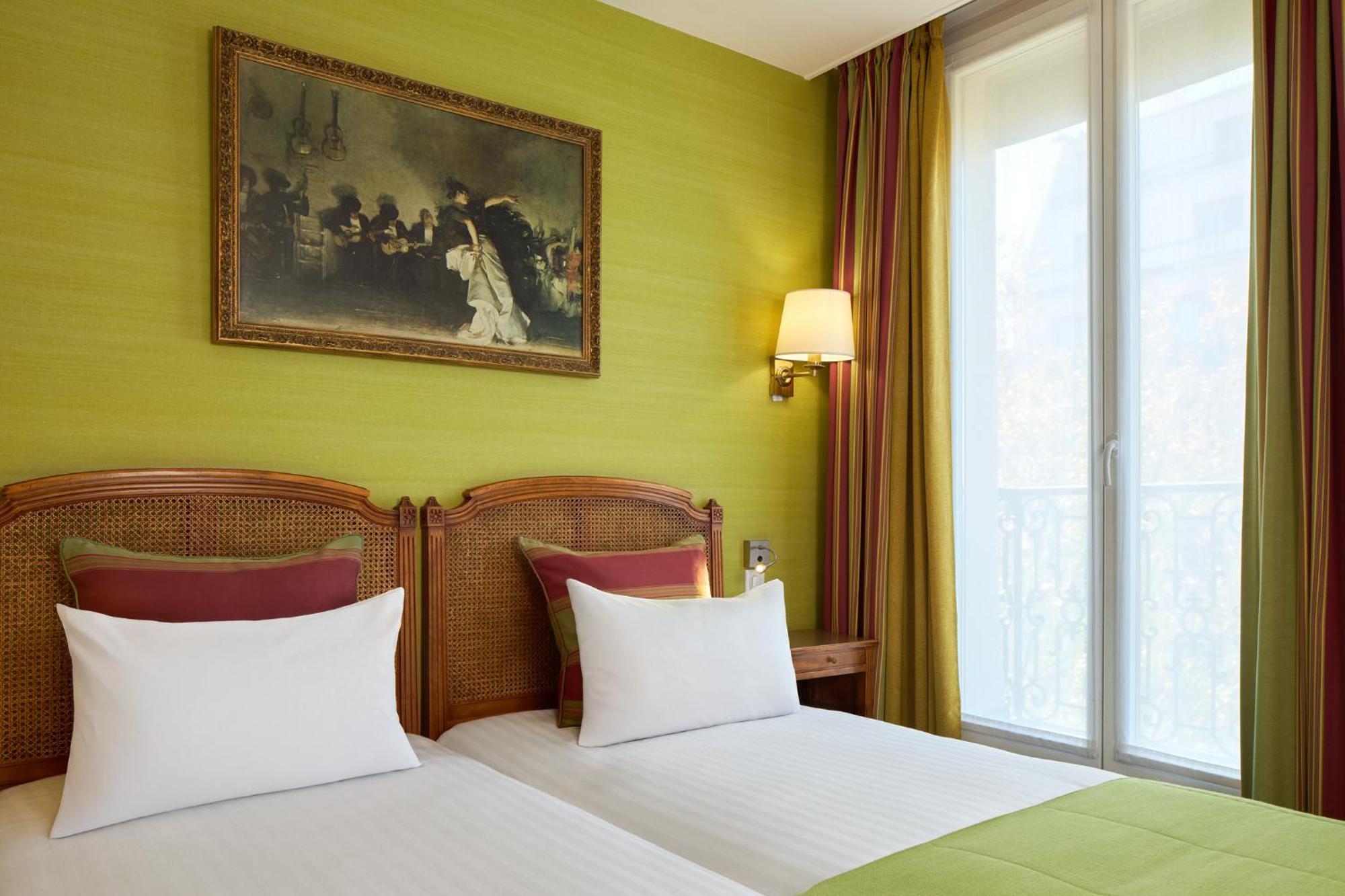Timhotel Invalides Eiffel Paris Exterior photo