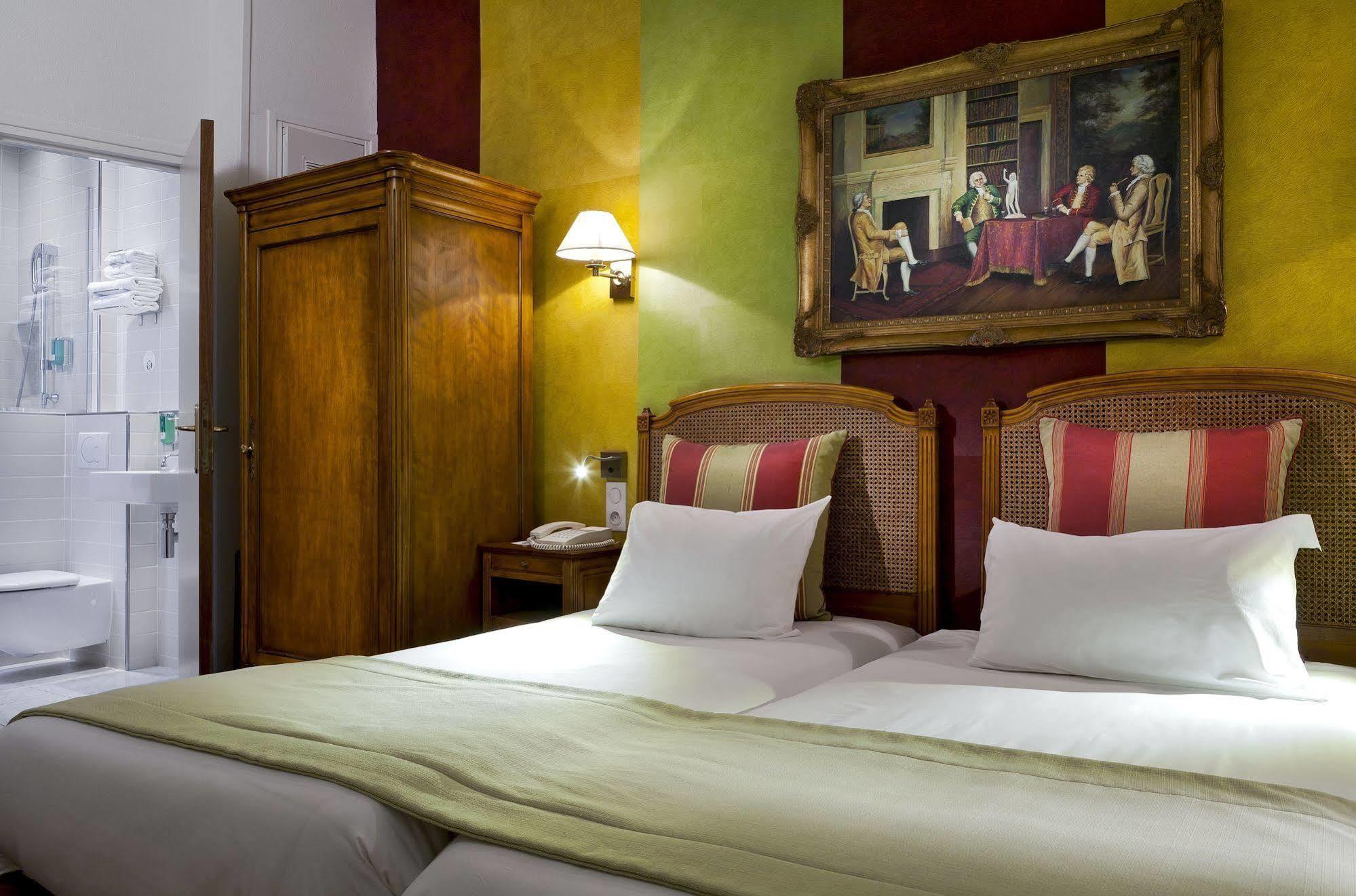Timhotel Invalides Eiffel Paris Exterior photo